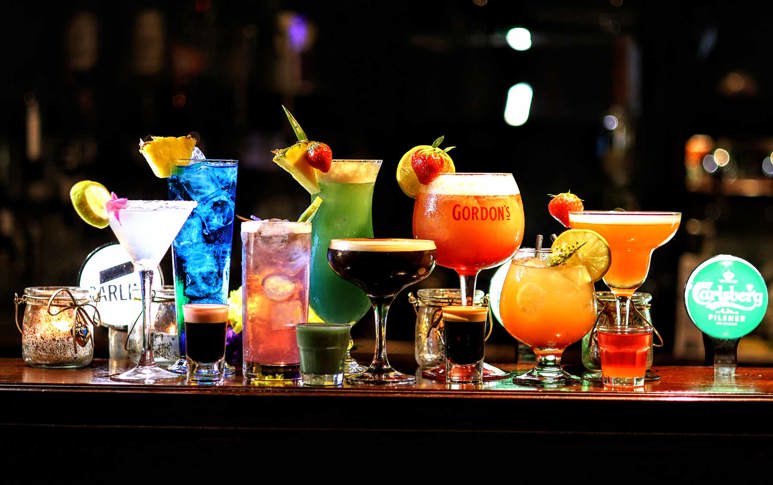 Slip Cocktail Bar